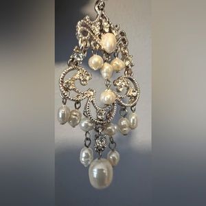 pearl and rhinestone jewelry - necklace, earrings and bracelet